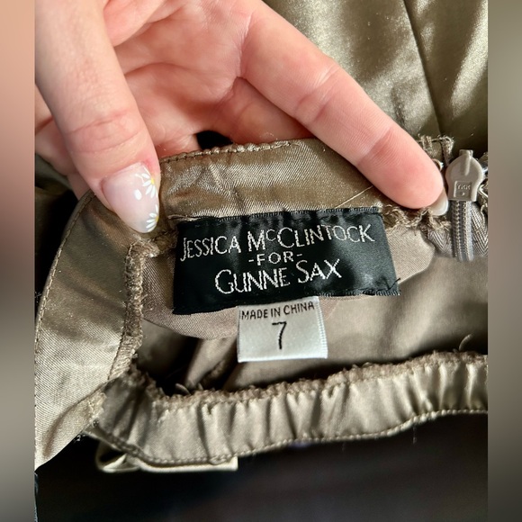 Jessica McClintock for Gunne Sax Gold Dress - Picture 3 of 3